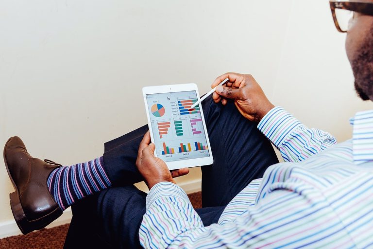 Kiedy zgłosić się do terapeuty uzależnień?